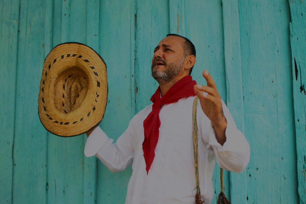 Híbrido Tambora
