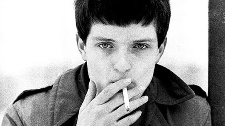 ian-curtis(1)