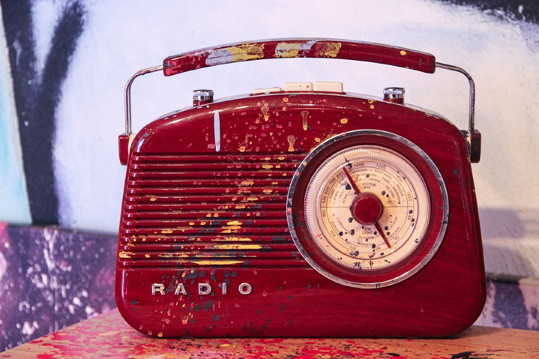 Radio pirata: la voz disidente de la resistencia