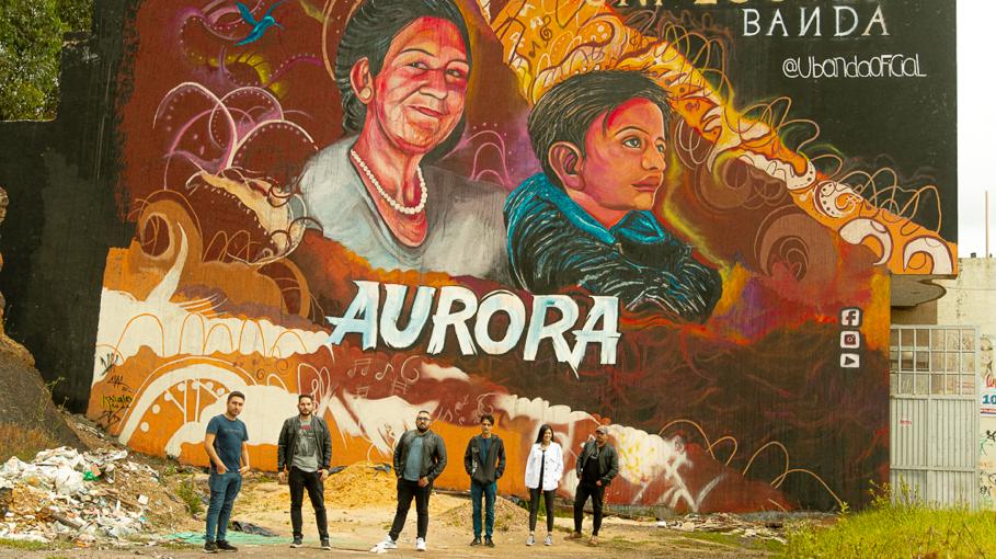 Aurora U Banda